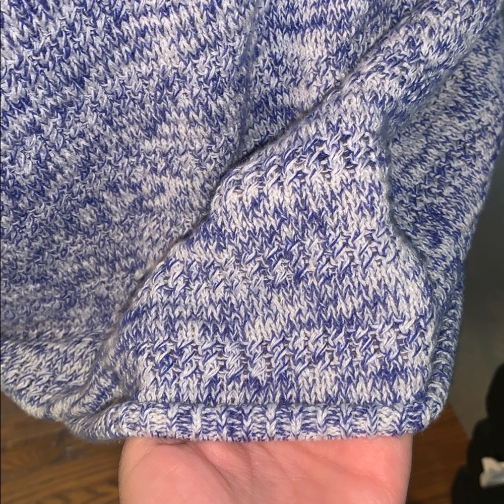 Gap Sweater - Picture 4 of 5